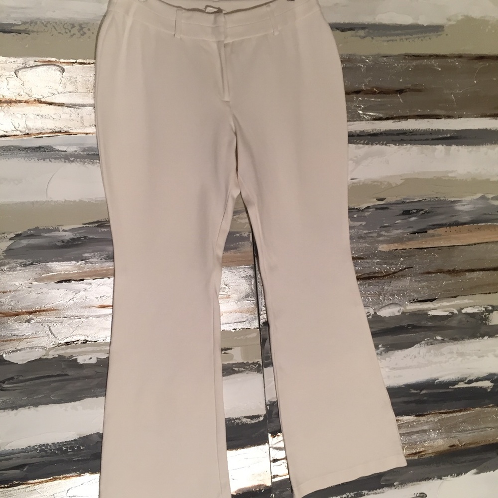 Chicos pants white 1.5 tall like new m/10